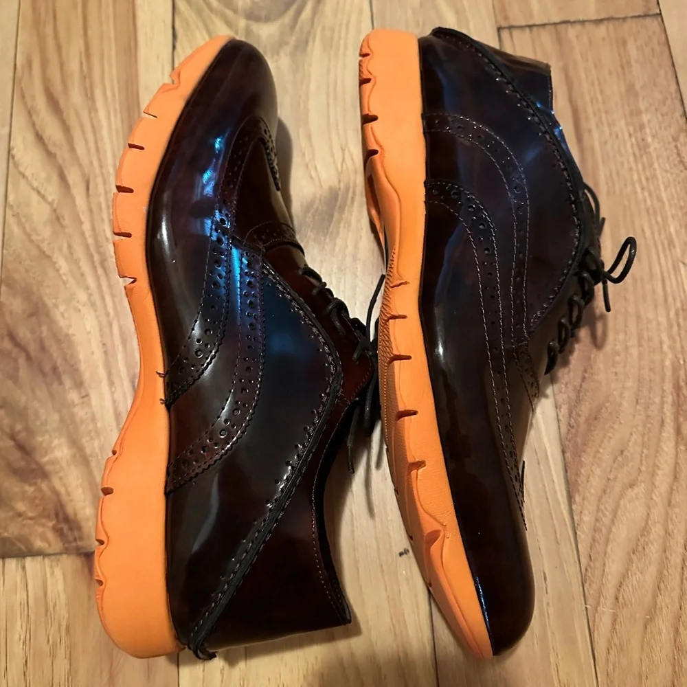 Hush Puppies Men's Dark Brown Oxfords with Vibram Soles